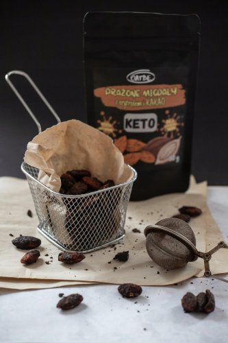 OATBE-KETO-Prazone-migdaly-z-erytrolem-i-kakao-Bez-dodatku-cukru-Marka-OatBe.jpg